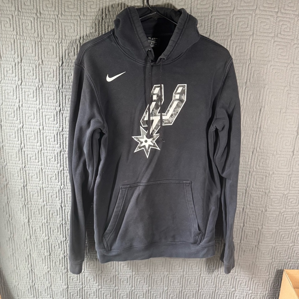 Nike NBA Pullover Hoodie Mens Size Medium Solid Black San Antonio Spurs